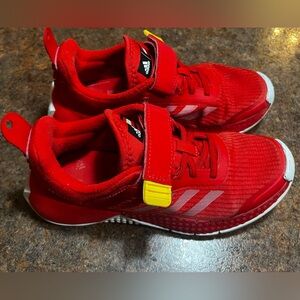 Kid’s LEGO adidas